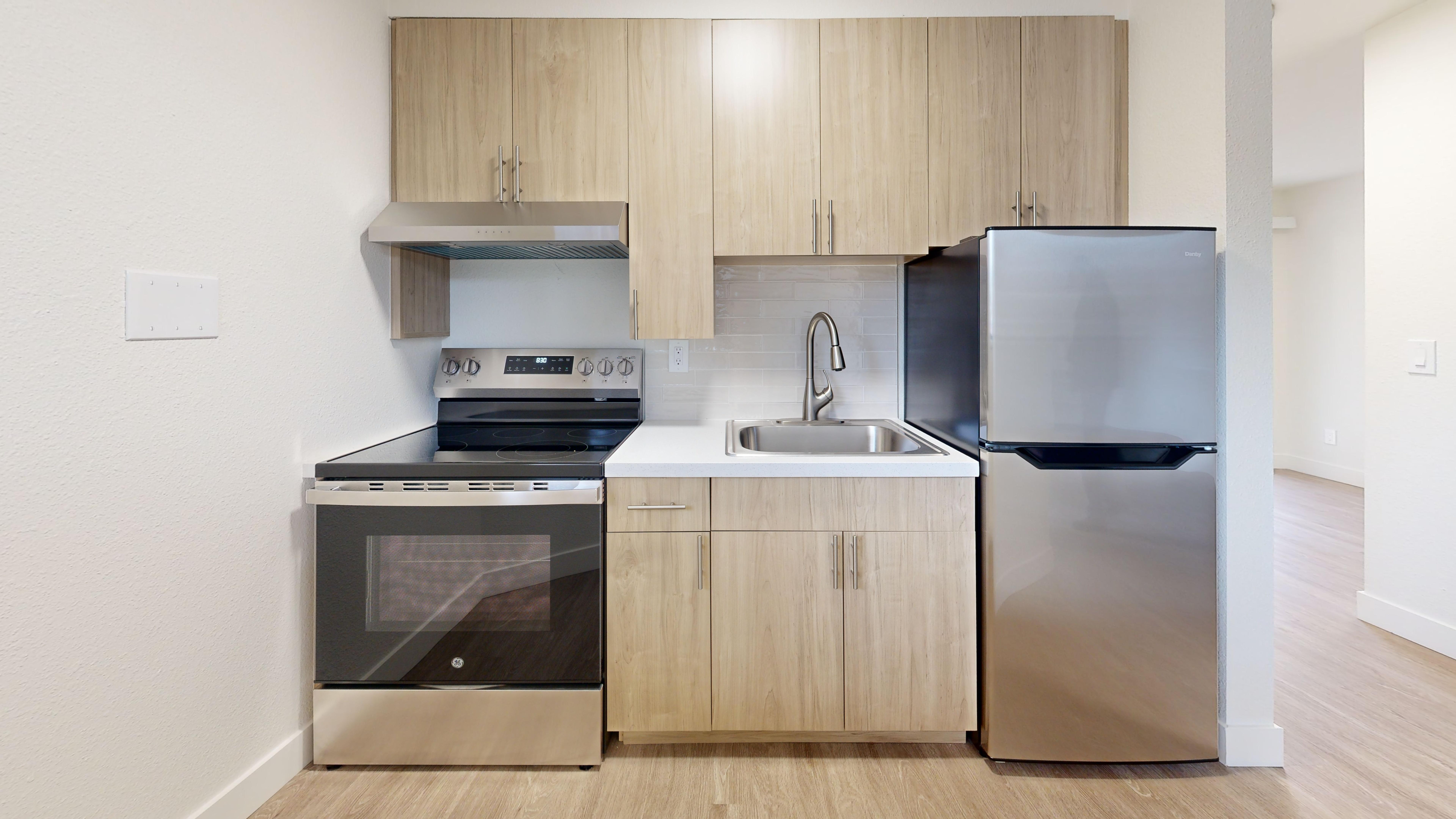 Senior-Living-Chateau-De-Boise-Two-Bedroom-Rocky-Canyon-646-sqft-Kitchen-1